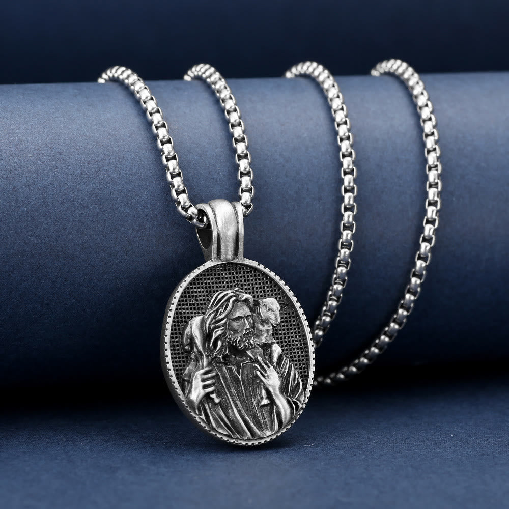 Collar con Dije de Jesús el Buen Pastor