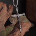 Collar con Dije de Cruz de Clavo y Calavera en Acero de Titanio