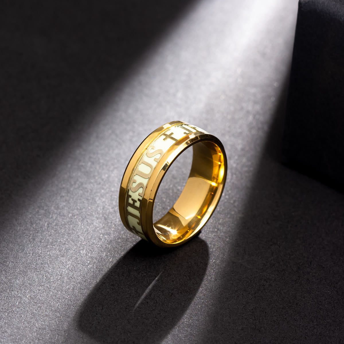 Anillo de Acero Inoxidable con "JESÚS" Luminoso