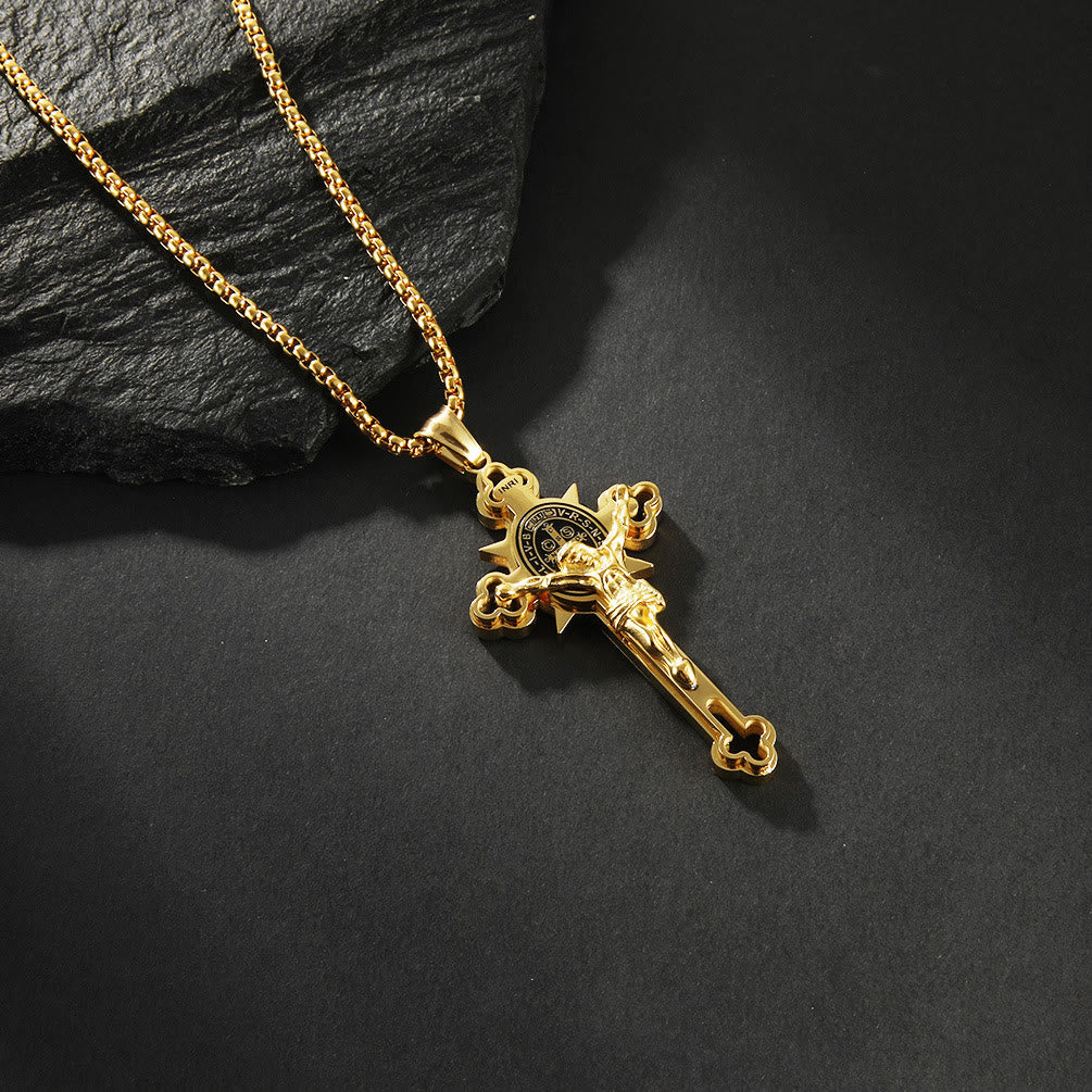 Collar Crucifijo con Símbolo de San Benito