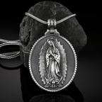 Collar de la Virgen de Guadalupe