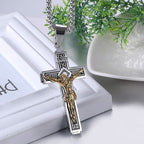 Collar de Titanio con Crucifijo de Jesús Artesanal