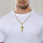 Collar de Titanio con Crucifijo de Jesús Artesanal