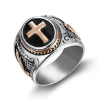 Anillo Religioso de Titanio con Cruz "Mano de Dios" Estilo Retro
