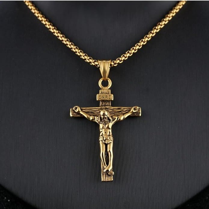 Collar con Dije Crucifijo de Joyería