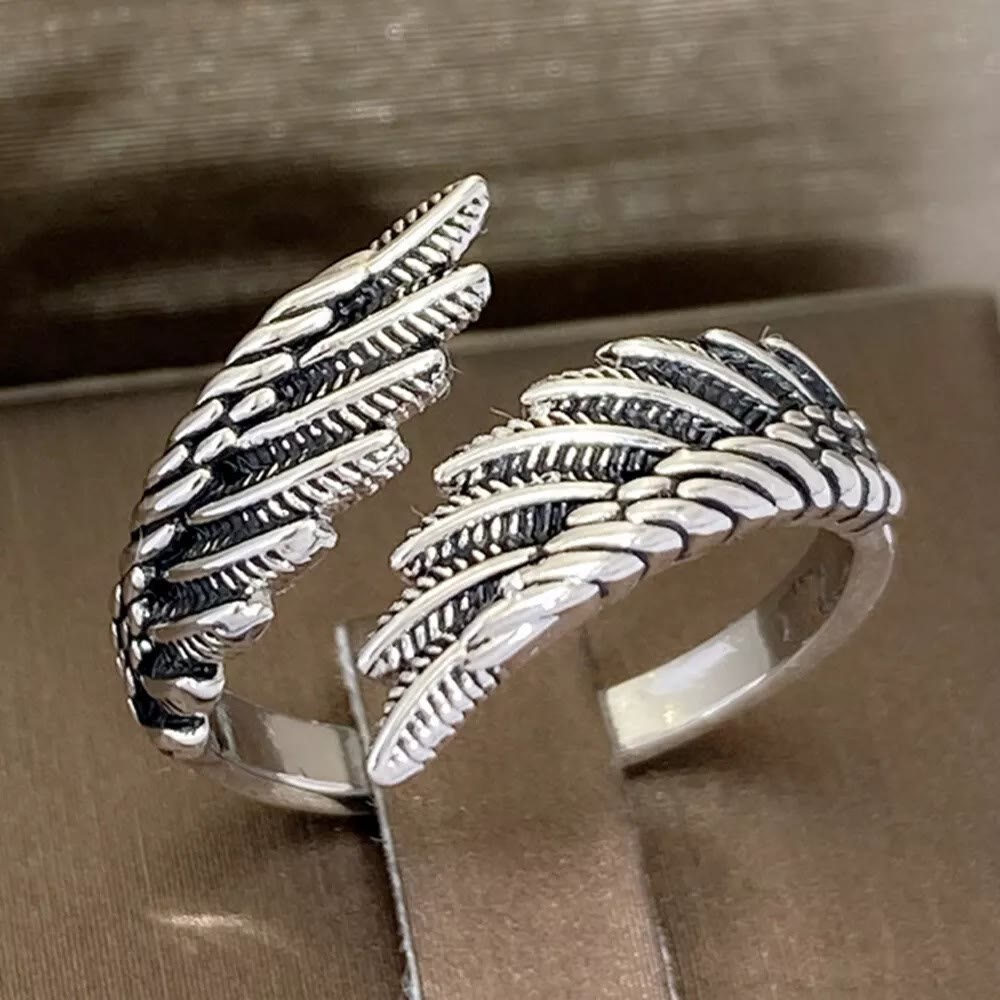 Anillo Ajustable de Alas de Ángel Puras