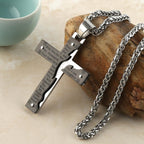 Collar con Dije de Cruz Crucifijo de Jesús