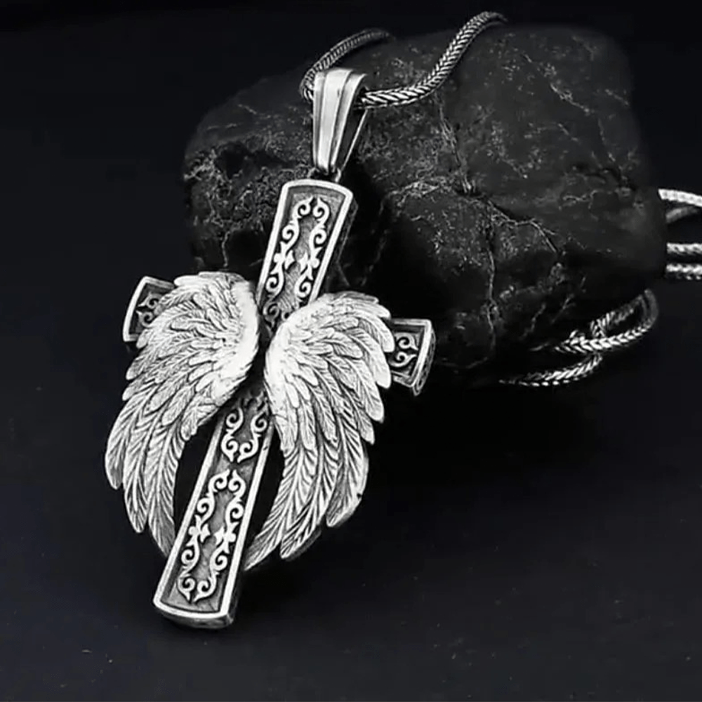 Collar Cristiano con Dije de Plata Cruz Alada