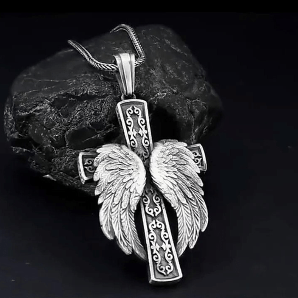 Collar Cristiano con Dije de Plata Cruz Alada