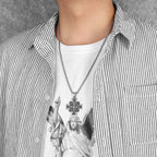 Collar con Dije de Cruz con Medalla de Protección de San Benito