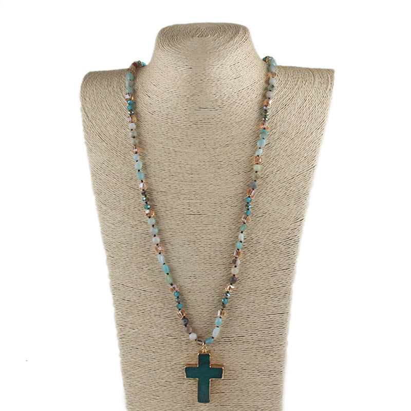 Collar Cristiano con Dije de Cruz Católica: Joyería Religiosa