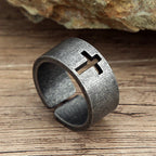 Anillo de Cruz Punk Antiguo en Acero Inoxidable
