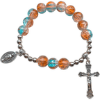 Pulsera de Cristal en Dos Tonos con Medallón Milagroso y Crucifijo