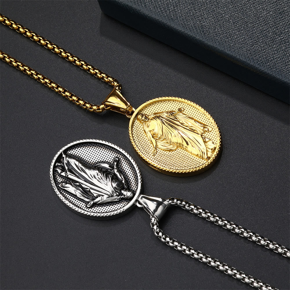 Collar de Bendición con Dije de Medallón de Jesús
