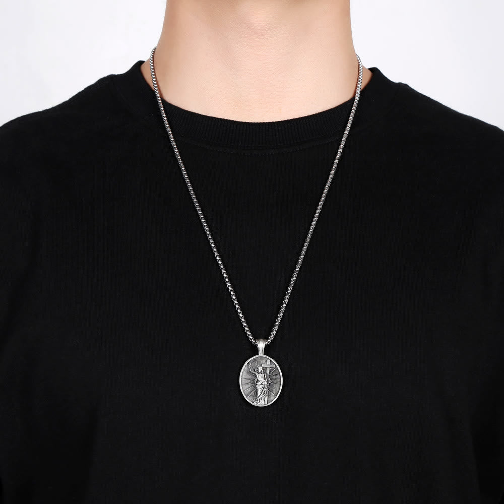 Collar Religioso Cristiano con Medallón de Jesús Resucitado