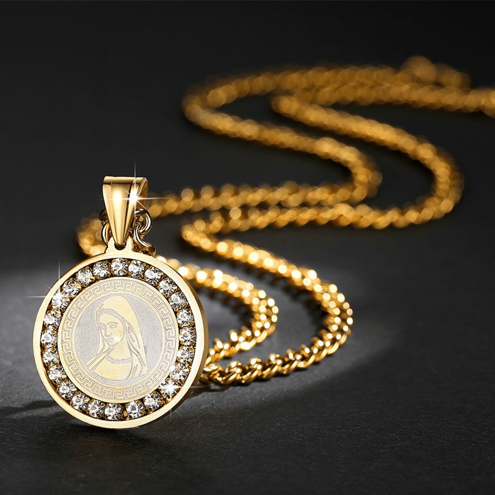 Collar de Titanio con Dije de la Virgen María y Circonia