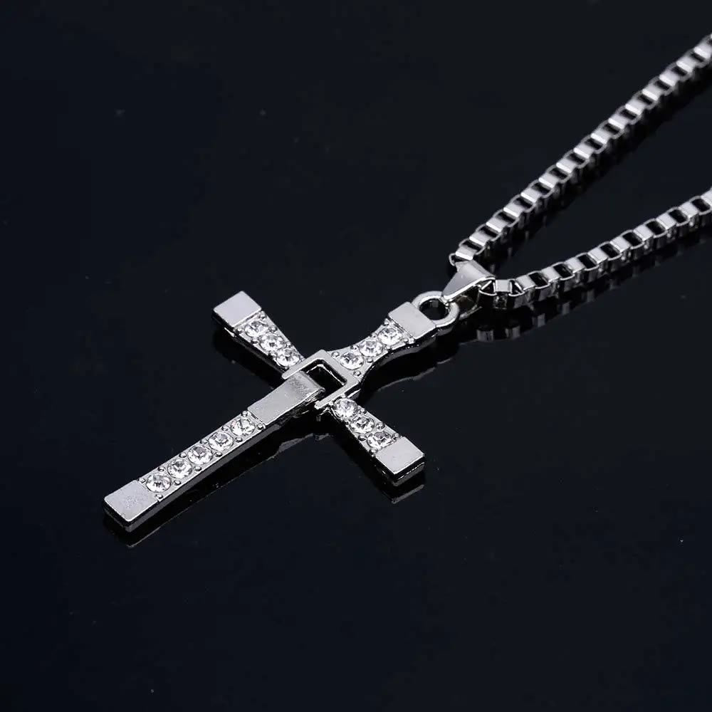 Collar de Cadena con Dije de Cristal y Cruz