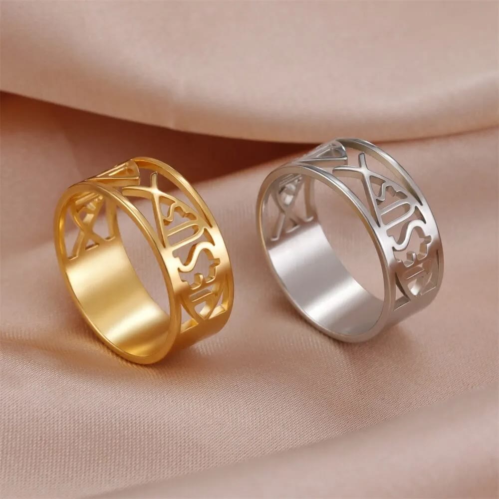 Anillo Religioso de Titanio con Esqueleto del Pez de Jesús