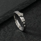Anillo de Acero Inoxidable con Cruz Tridimensional que No Destiñe