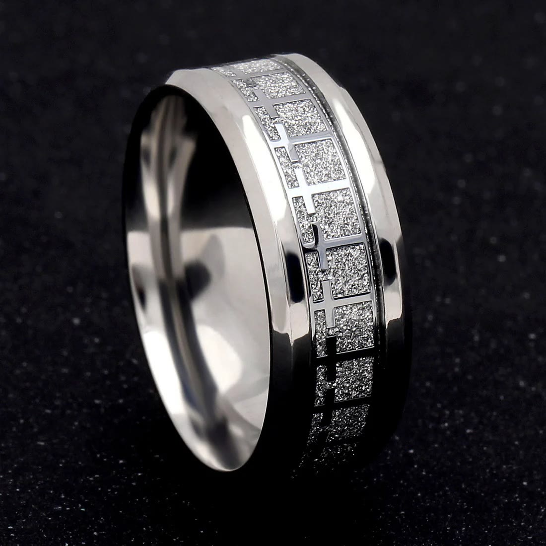 Anillo Religioso Brillante de Cruz de Jesús