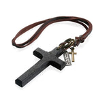 Collar Ajustable de Cuero con Cruz de Madera Vintage