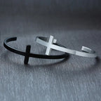 Brazalete Religioso de Plata con Cruz