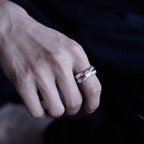 Anillo Medieval Retro de Cruz e Iris