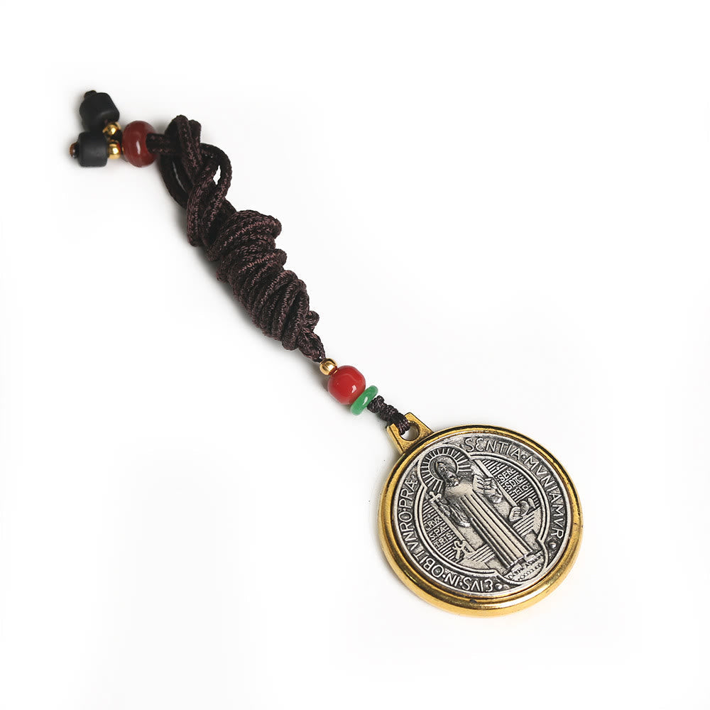 Collar Amuleto Clásico con Medallón de San Benito