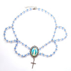 Cadena Clavicular de Cristal Azul con Dije de Cristal de la Virgen Milagrosa