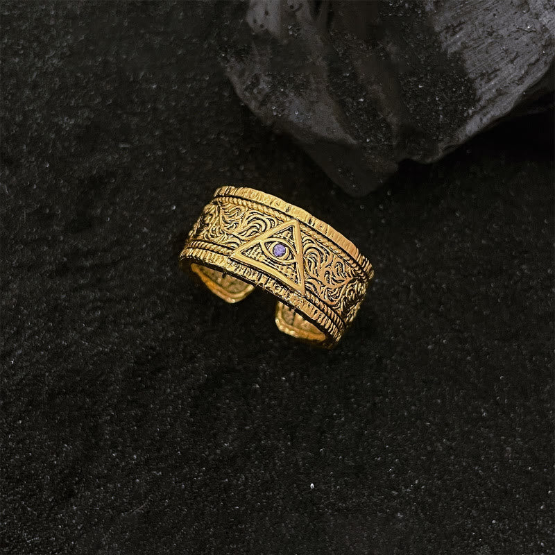 Anillo Dorado con Patrón Ojo de Dios Estilo Retro Robusto