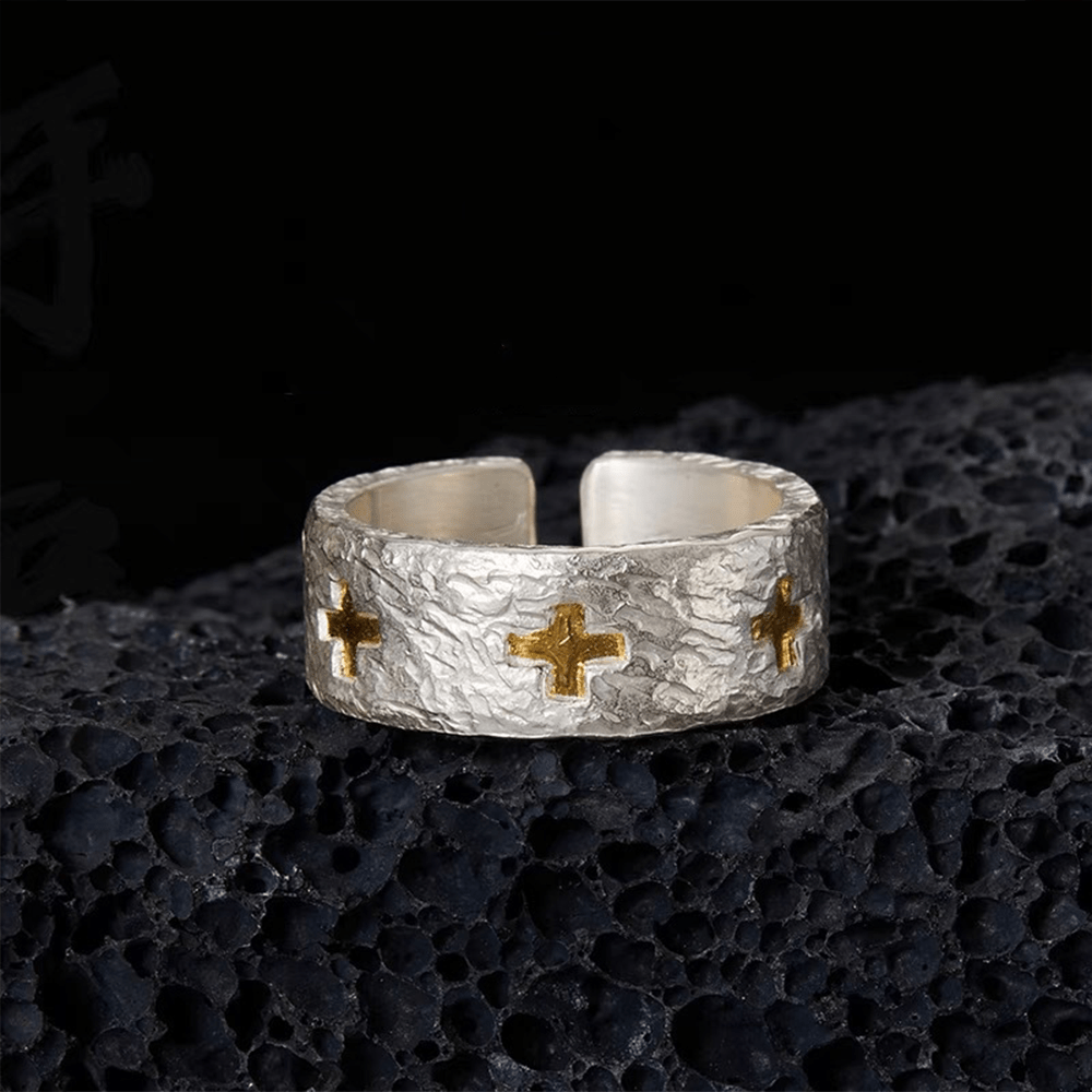 Anillo Ajustable de Plata de Ley con Cruz Estilo Minimalista