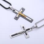 Collar de Titanio con Dije Crucifijo de Triple Capa Estilo Retro