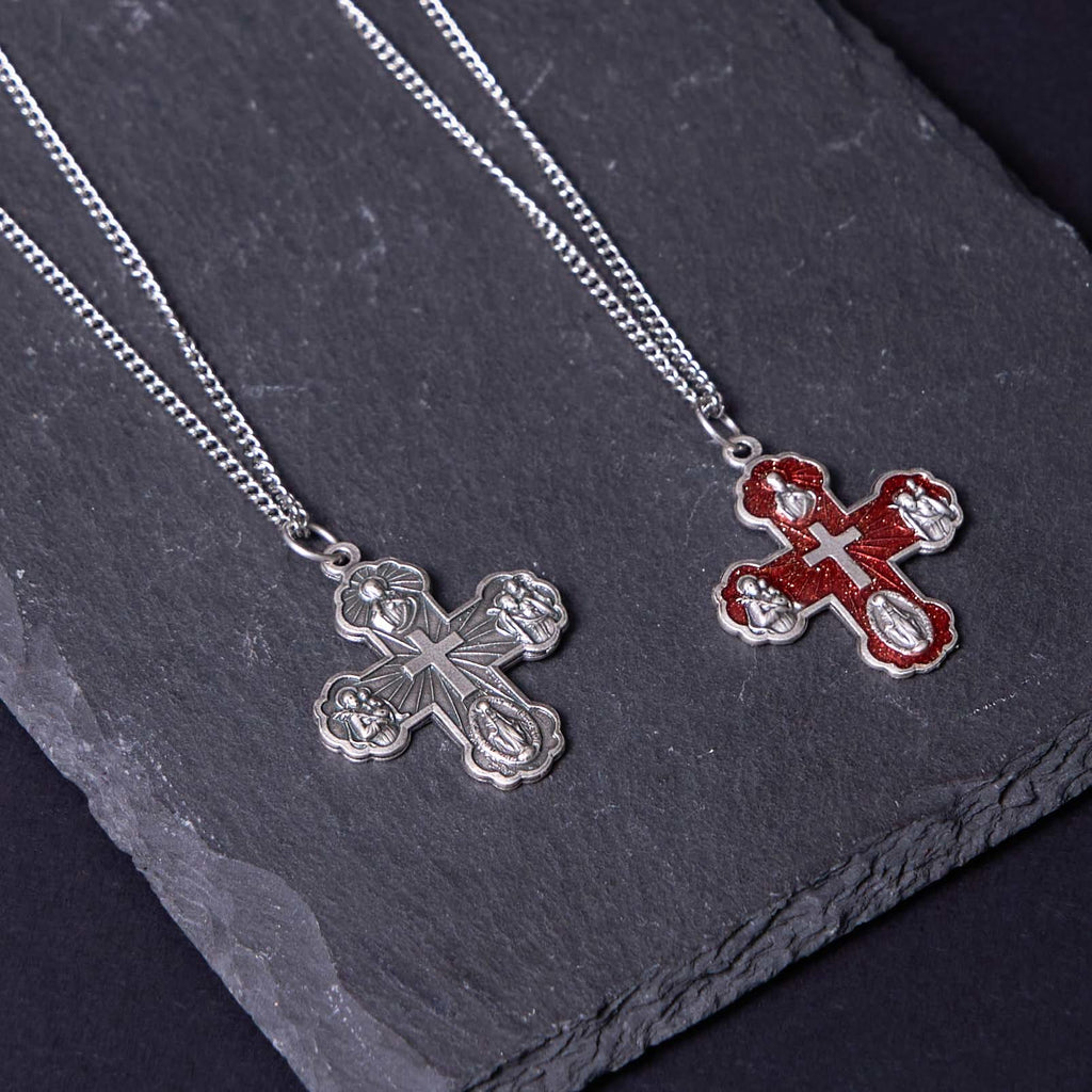 Collar de Aleación con Dije de Cruz Carmelita Cinco en Uno de Cuatro Vías Estilo Clásico