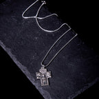 Collar de Aleación con Dije de Cruz Guardiana Jesús, María y José Estilo Clásico
