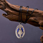 Collar con Dije de la Medalla Milagrosa de la Virgen Estilo Clásico