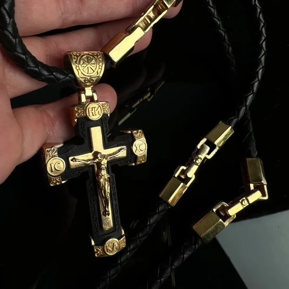 Collar con Dije de Aleación Negro y Oro Cruz Crucifijo de Jesús Estilo Lujo
