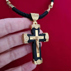 Collar con Dije de Aleación Negro y Oro Cruz Crucifijo de Jesús Estilo Lujo