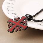 Collar de Acero de Titanio con Dije Cruz de Jerusalén Estilo Hip-Hop