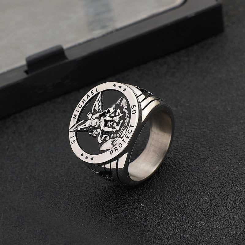 Anillo de Acero de Titanio San Miguel Arcángel Estilo Retro