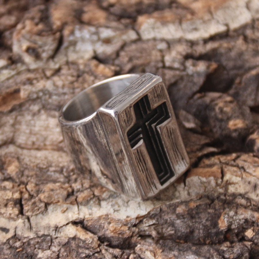 Anillo de Cruz de Costado Ancho Estilo Retro Minimalista