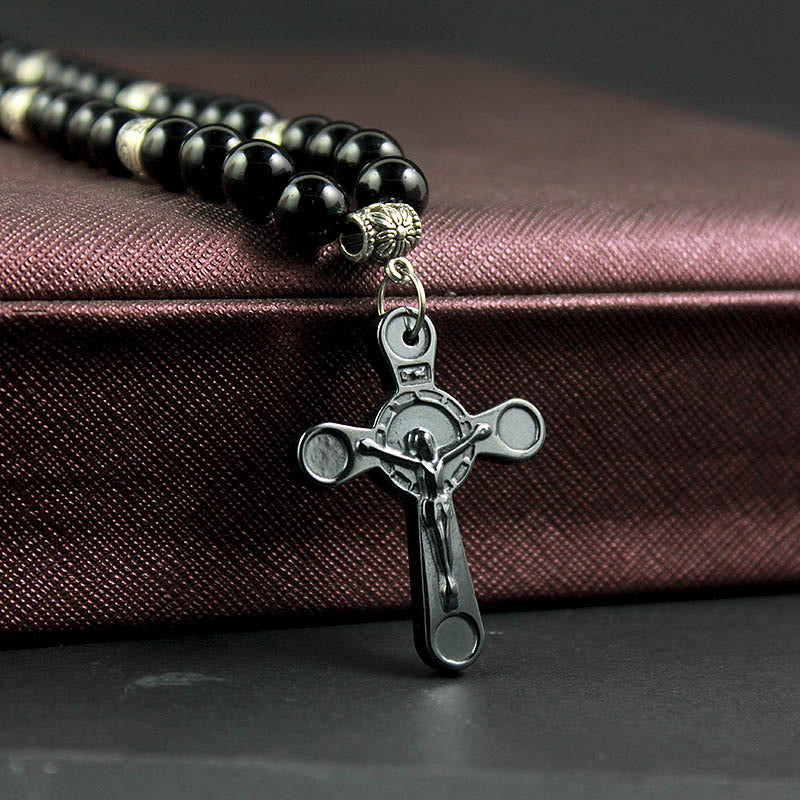 Collar con Dije Crucifijo de Cuentas de Piedra Negra Estilo Retro Noble