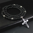 Collar con Dije Crucifijo de Cuentas de Piedra Negra Estilo Retro Noble