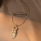 Collar con Dije de la Asunción de la Virgen y la Virgen de Guadalupe Estilo Lujo