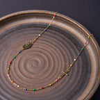Collar de Cadena Clavicular Colorido con Cruz y 5 Opciones de Medalla Estilo Elegante