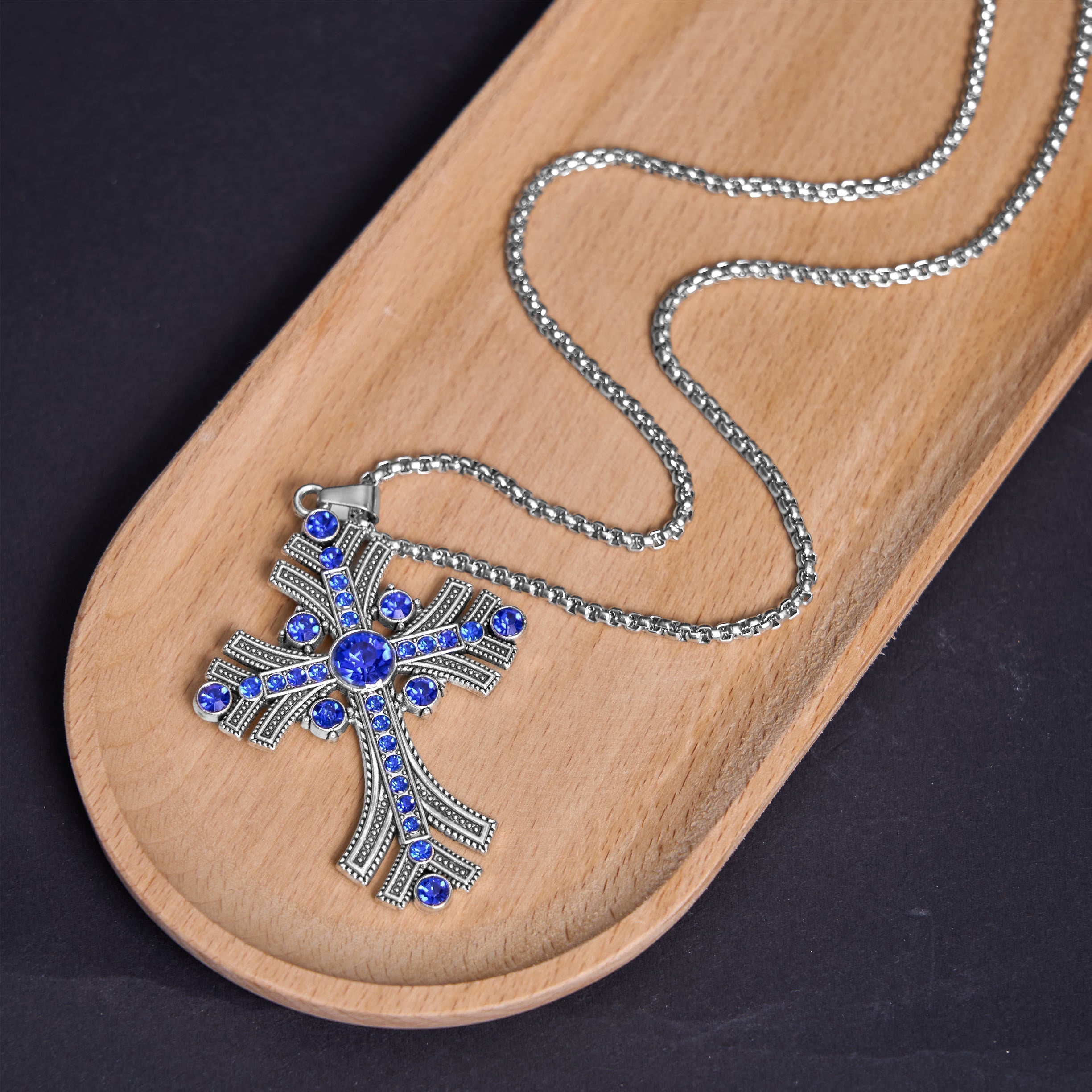 Collar con Dije de Cruz de Gemas Azules Estilo Bohemio Retro