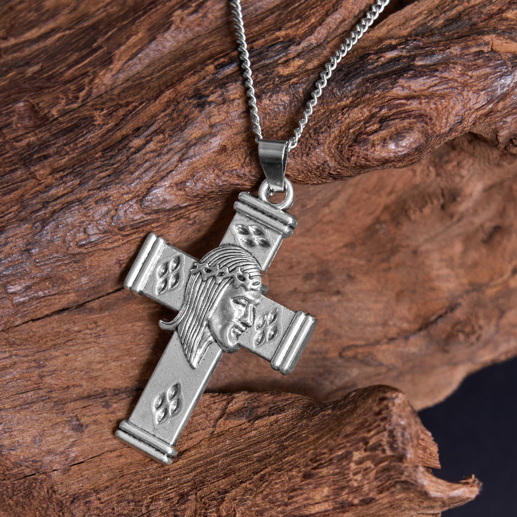 Collar con Dije de Protección Cruz con Ícono de Jesús Estilo Retro