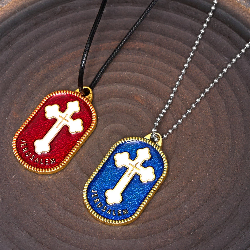 Collar con Dije Escudo de Protección Cruz de Jerusalén Estilo Moderno