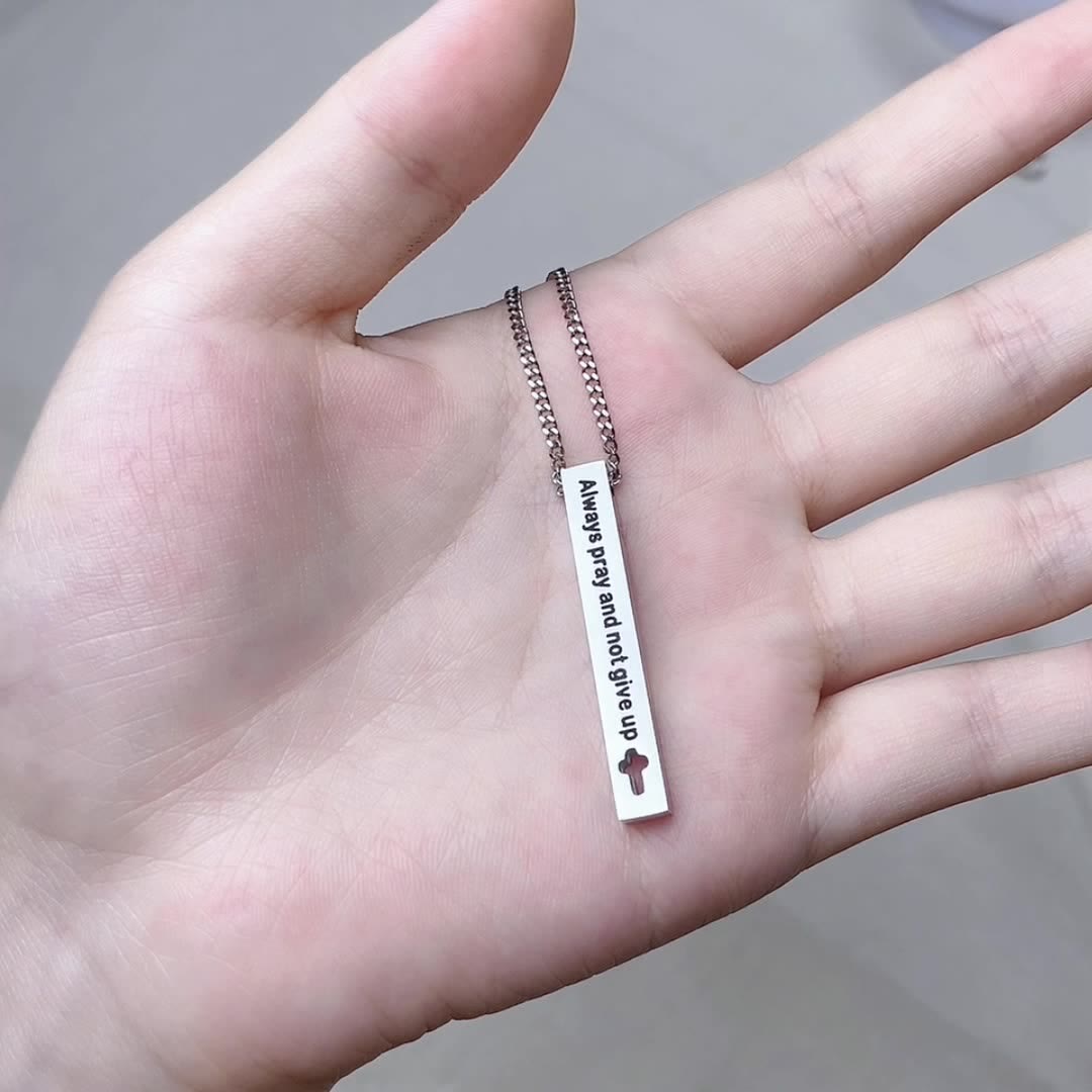 Collar con Dije de Versículo Bíblico de Fuerza e Inspiración Estilo Minimalista (8 versículos)