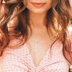 Collar con Dije de Versículo Bíblico de Fuerza e Inspiración Estilo Minimalista (8 versículos)