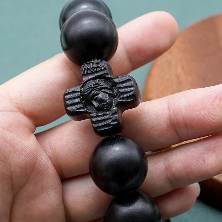 Pulsera Rosario Clásica de Sándalo Negro con Cruz de Jesucristo